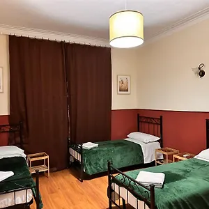  Hostal Pardis Italia