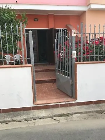 Il Roseto Bed & Breakfast Assemini